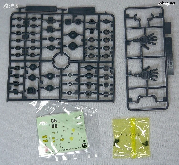 MG 竞赛奖品版 MS-06F-2 Zaku II F2 Clear Version - 图片
